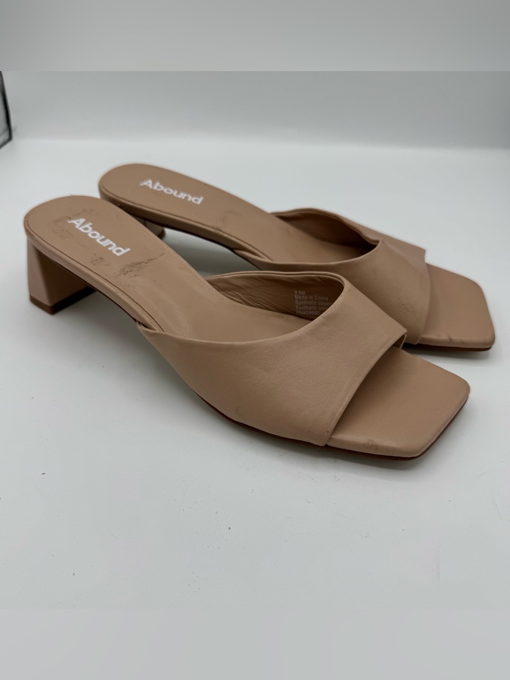 Abound Erica Tan Cream Block Heel Square Toe Slide Sandals size 8.5 90’s vibe